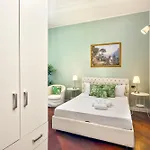 Three-room In Center דירה