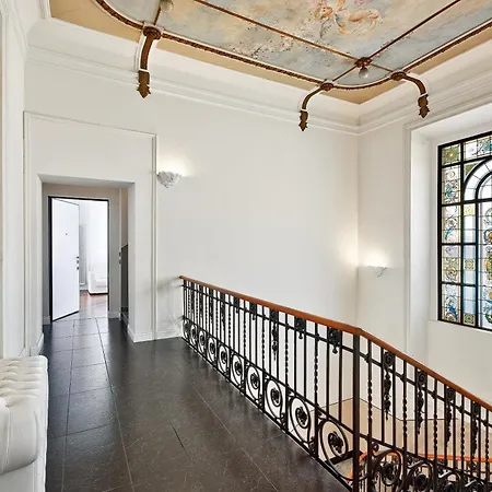 Апартаменты Three-room In Center Комо