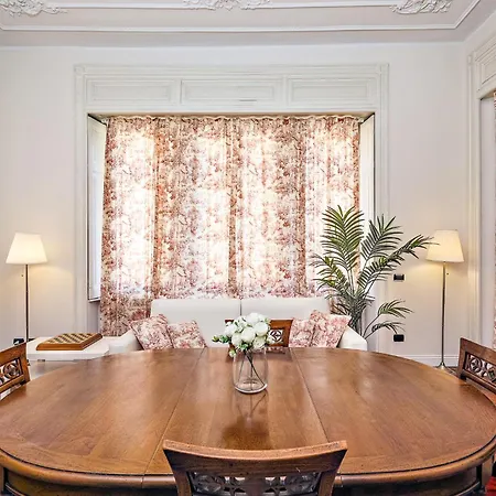 Three-room In Center